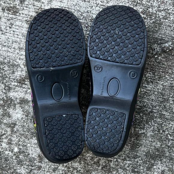 Revel Women's Anti Slip Clogs Memory Foam Multicolor Paint‎ Splatter Size 6 - Picture 8 of 9